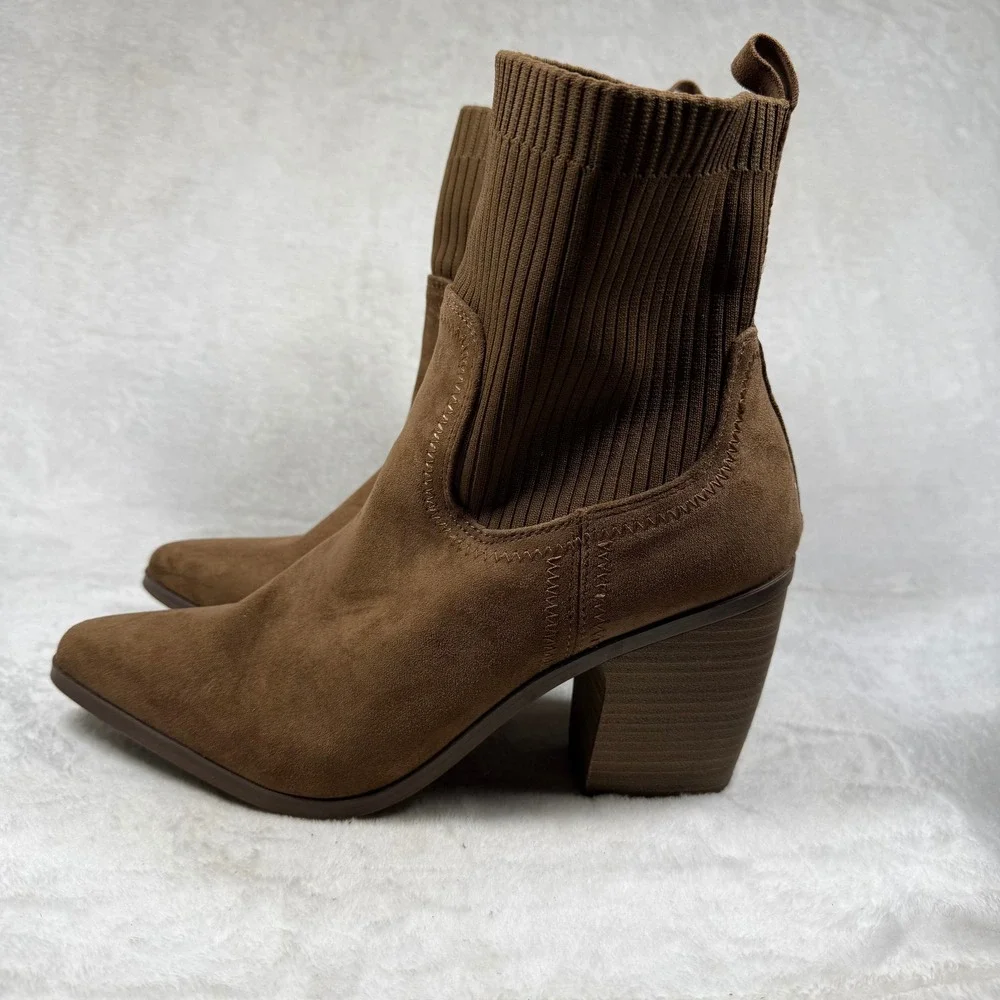 Universal Thread Womens Cognac Brown Faux Suede Sock Ankle Boots 11 096107344